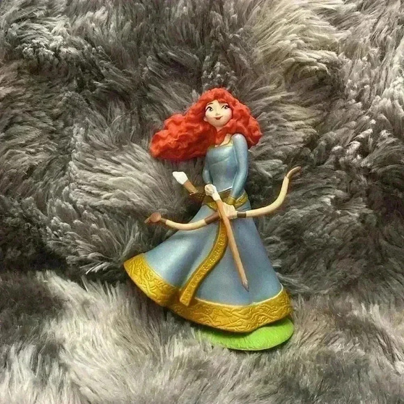 Disney Princess Figurines - Set of 7 - Picture 8 of 12